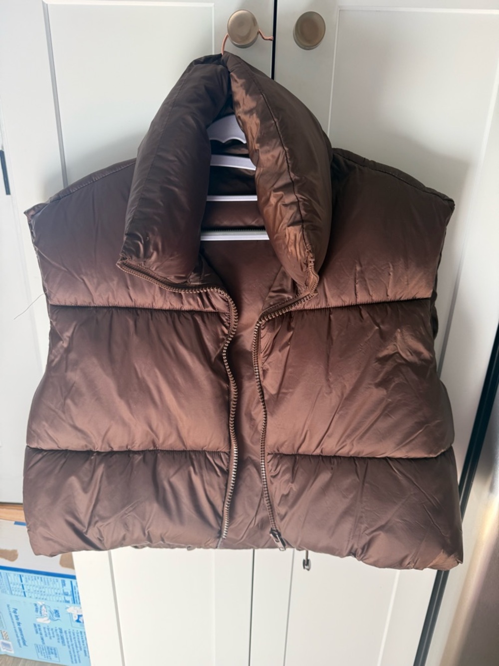 Puffer Vest in Chocolate Brown